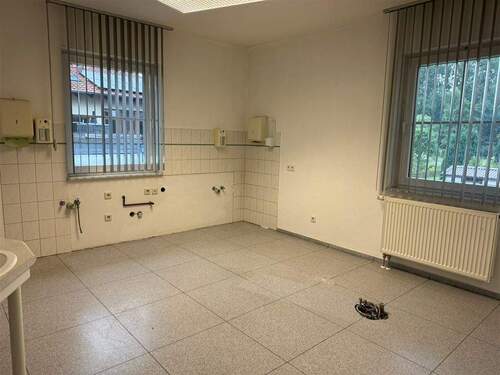 Behandlungszimmer 3 - 