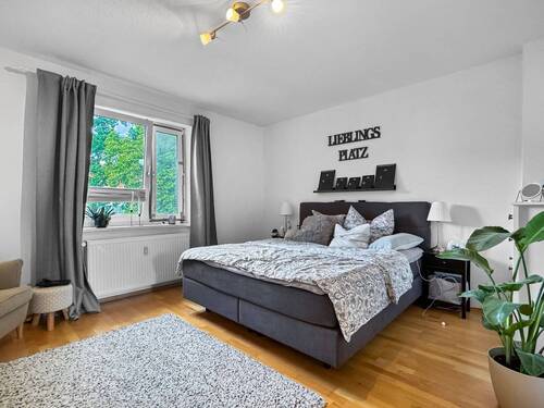 Schlafzimmer_Einrichtungsbeispiel - 