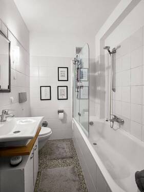 Badezimmer_Einrichtungsbeispiel - 