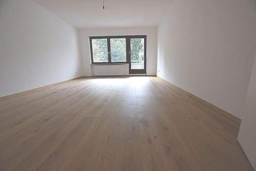wohnen - 2 Zimmer Etagenwohnung in Ludwigshafen / Mitte