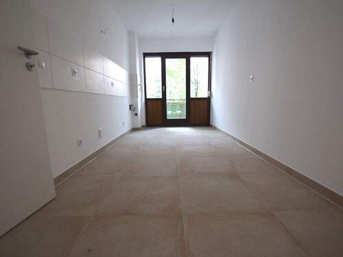 Küche mit Balkon - Etagenwohnung mit 71,00 m² in Ludwigshafen / Mitte zur Miete