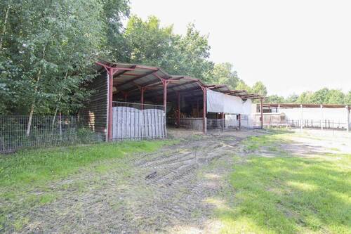 Schleppdach ( Lagerfläche, Parkfläche ) - 