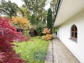 Überdachter Weg - 