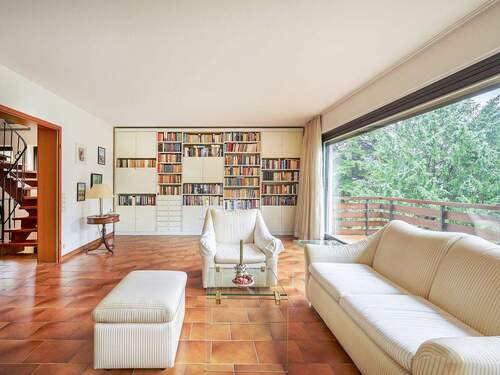 Wohnzimmer Ansicht 2 - 5 Zimmer Einfamilienhaus zum Kaufen in Karlsruhe / Grünwettersbach