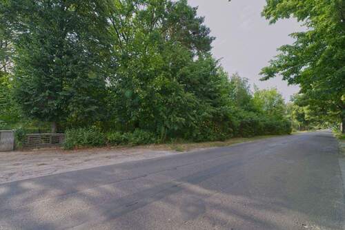 Straßenland 128 m² - 