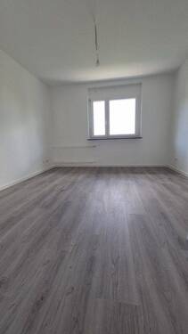 Bild 3 - 4 Zimmer Etagenwohnung in Lorsch