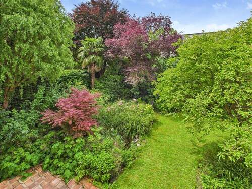 Garten - Mehrfamilienhaus, Wohnhaus mit 383,50 m² in Mannheim / Lindenhof zum Kaufen