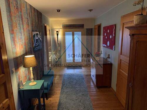 Flur EG - 7 Zimmer Mehrfamilienhaus, Wohnhaus zum Kaufen in Harpstedt