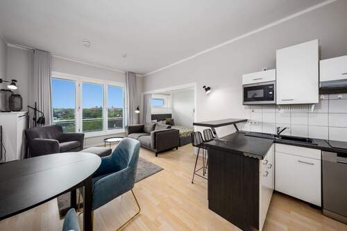 3 - 1 Zimmer Etagenwohnung in Berlin