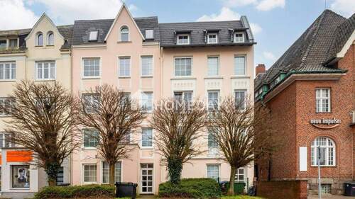 Außenansicht 3 - Vermietet, gepflegt, begehrt - Ihre Immobilie im Herzen eines charmanten Mehrfamilienhauses