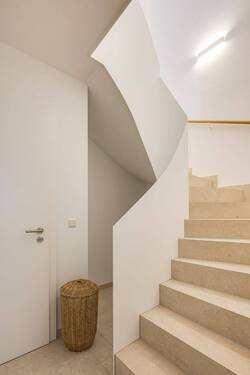 SP17- Treppe zum Hobbyraum - 