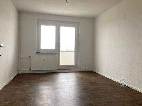 Wohnzimmer - Etagenwohnung mit 60,40 m&sup2; in Döbeln zur Miete