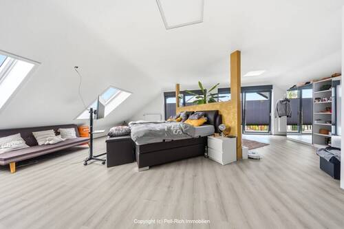 Schlafzimmer DG - 