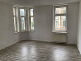 Wohnzimmer - Wunderschöne 2-Raumwohnung - 290,00&nbsp;EUR Kaltmiete, ca.&nbsp; 51,00&nbsp;m&sup2;&nbsp;Wohnfl&auml;che
