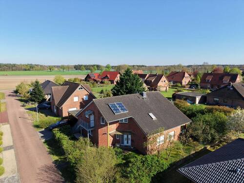 Luftaufnahme - 1 Zimmer Einfamilienhaus zum Kaufen in Hämelhausen