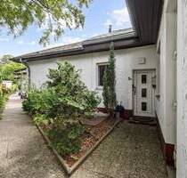 Westend Idylle - Reihenmittelhaus im Bungalowstil mit großem uneinsehbaren Garten - Berlin