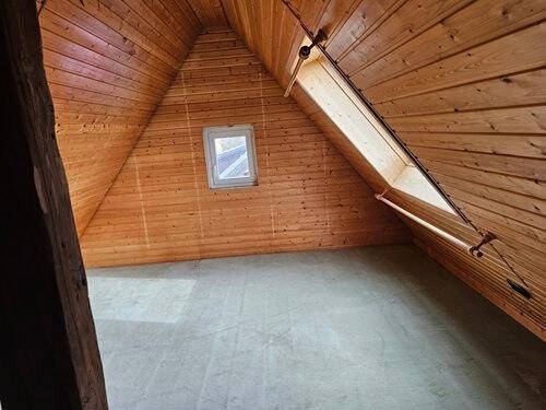 Zimmer Dachboden - 