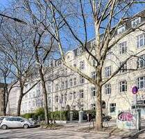 Charmante 3-Zimmer-Altbauwohnung mit Wohnküche und Kamin im beliebten Ottensen - Hamburg