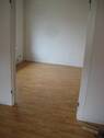 Wohnzi mit Laminat - 