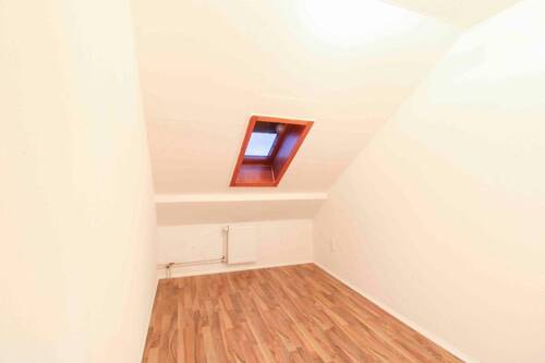 Büro DG - Einfamilienhaus in Springe zum Kaufen