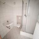 Badezimmer mit Dusche - 