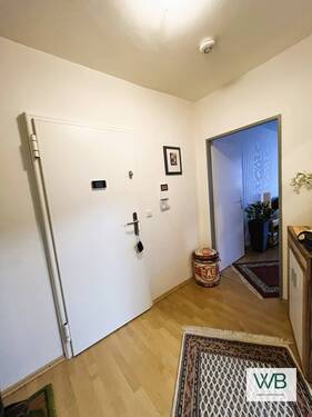 Eingangsbereich - 2 Zimmer Etagenwohnung zum Kaufen in Wolfsburg / Alt Wolfsburg