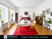 1 - Einzigartige 4,5-Zimmer-Wohnung im Zentrum mit Balkon