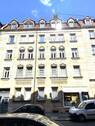Mehrfamilienhaus Blick von Str - 
