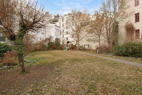 Ruhiger Gemeinschaftsgarten - 