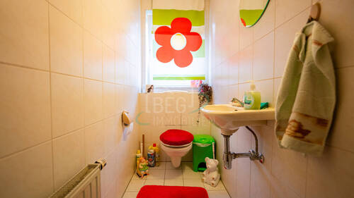 WC - 