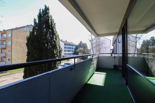 Balkon - Etagenwohnung mit 52,00 m² in Neu-Ulm zum Kaufen