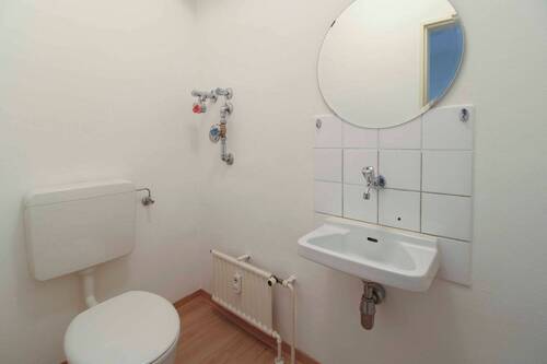WC - 