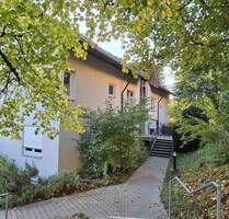 Moderne 3 Zimmer-Wohnung mit Balkon, Terrasse und großem, eingefasstem Gartenanteil! - Plochingen