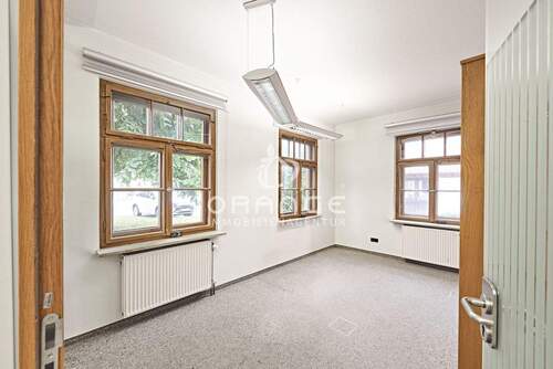 Genügend Licht von Außen ist in allen Büros vorhanden - 