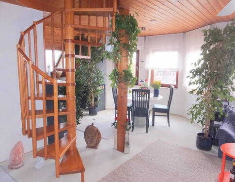 Wohnzimmer DG I - 2 Zimmer Etagenwohnung zum Kaufen in Freiberg am Neckar