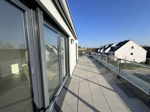 Terrasse Südwest - Etagenwohnung mit 69,90 m&sup2; in Olching zum Kaufen