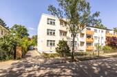 neue Fassade - 4 Zimmer Etagenwohnung zum Kaufen in Berlin