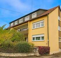 Großzügige, renovierte 3,5-Zimmerwohnung mit großem Südbalkon in bevorzugter Lage - Filderstadt Bernhausen