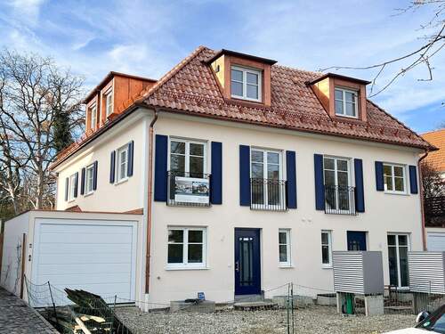 PL23A -Hauseingang - NEUBAU: Charmante Villenhälfte in feiner Lage