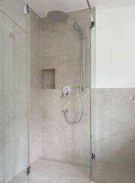 PL23A - Bad Dusche OG - 