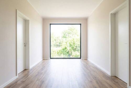 Spielflur/ offenes Büro - Einfamilienhaus mit 244,00 m&sup2; in Springe zum Kaufen