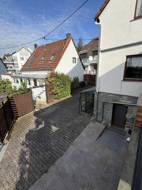 Hofeinfahrt - 