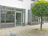 Große Schaufensterfront - Gewerbeobjekt (Büro, Produktion, Verkauf) zur Miete in Unterhaching