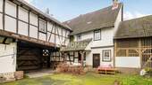 Außenansicht 1 - 8 Zimmer Bauernhaus, Landhaus zum Kaufen in Niederkleen