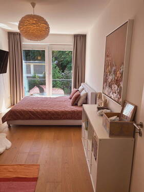 Schlafzimmer 1 - 
