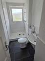 neues Tageslichtbad mit Dusche - 3 Zimmer Etagenwohnung in Dorsten