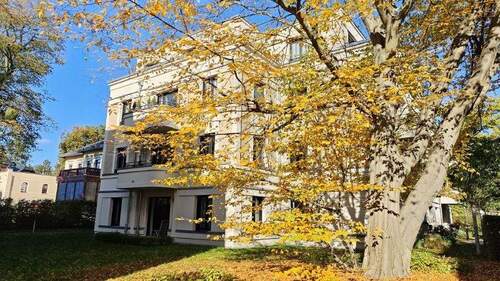 Hausansicht - Etagenwohnung mit 46,50 m² in Dresden zum Kaufen
