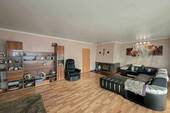 Wohnzimmer_1_Whg_EG - 