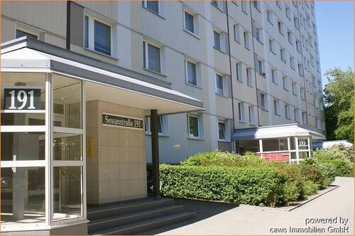 6. überdachter Eingangsbereich - 2 Zimmer Etagenwohnung zum Kaufen in Berlin