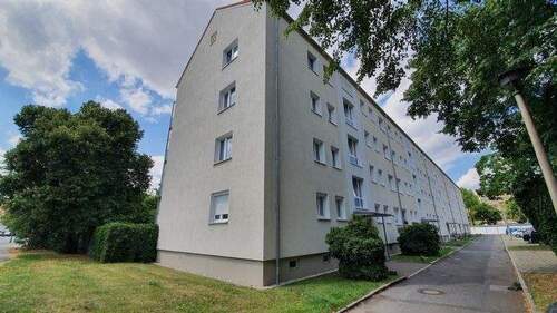 Hauseingang - 3 Zimmer Etagenwohnung in Dresden